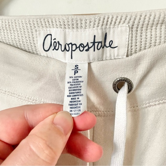 Y2K Aeropostale Spell Out White Low Rise Sweatpant Joggers Size Small - Picture 3 of 4